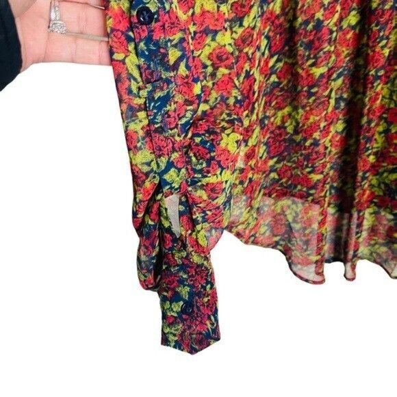 Free People Floral Sheer Easy Rider Button Down Blouse Size Medium NWT - Picture 4 of 10